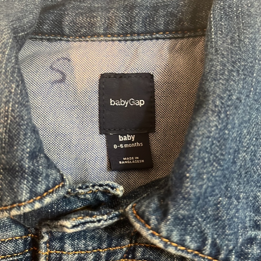 baby GAP denim blue jean jacket for baby 0-6mos EUC snap button close soft denim - Picture 5 of 8